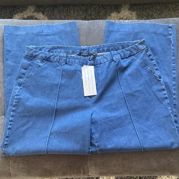 Isaac Mizrahi True Denim Wide Leg Jeans - Picture 5 of 8